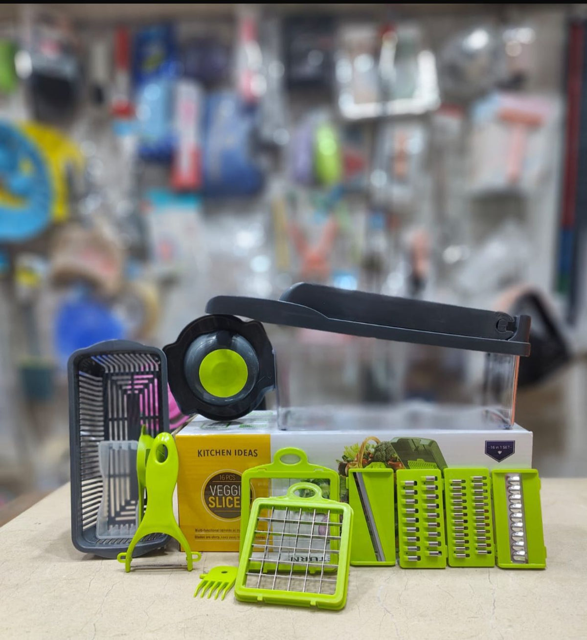 16-in-1 Vegetable Chopper – Multi-Functional Dicer, Slicer & Grater with Storage Container